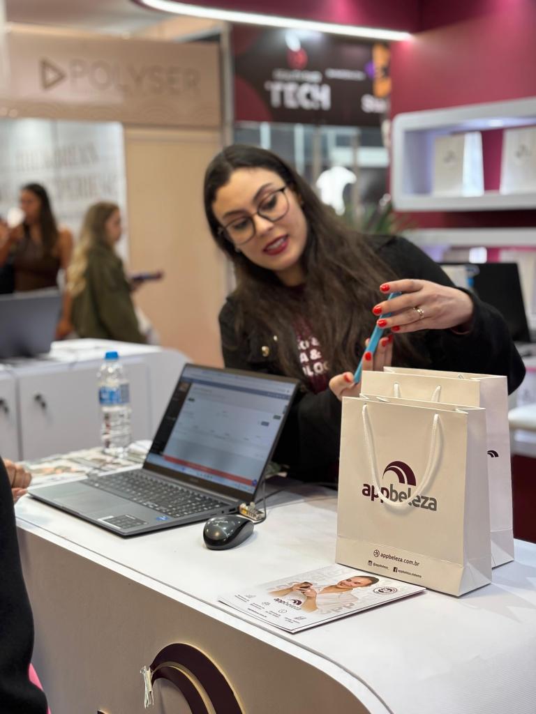Demonstração do sistema de gestão AppBeleza para clínicas de estética